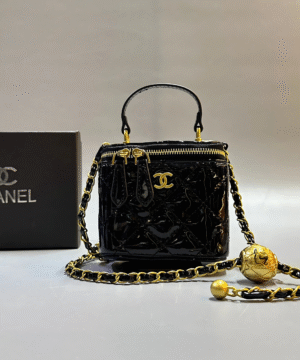 Chanel Mini Vanity Case Bag – Patent Leather